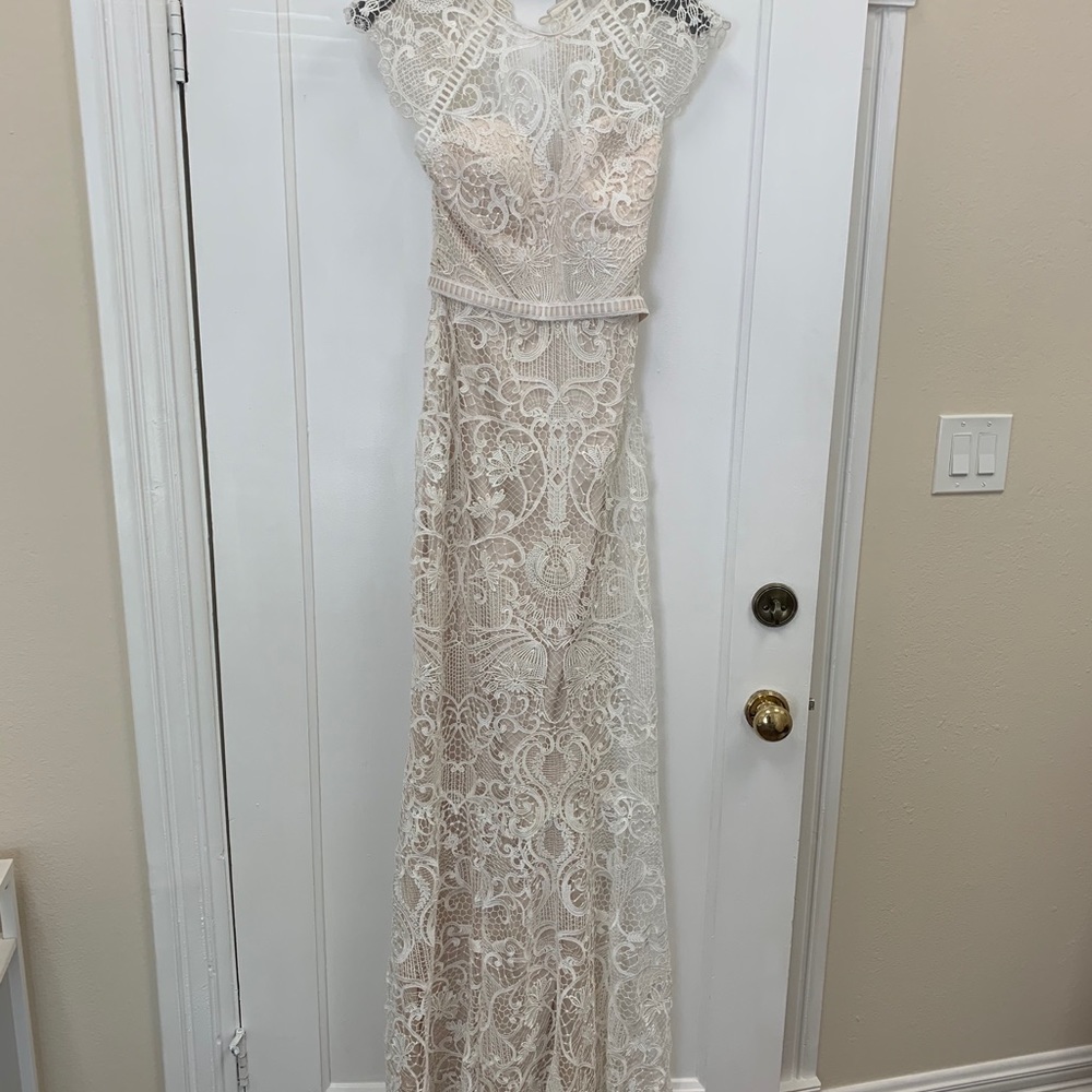 Catherine Deane Merry Wedding Gown Size 14 Lace NEW - Picture 11 of 12